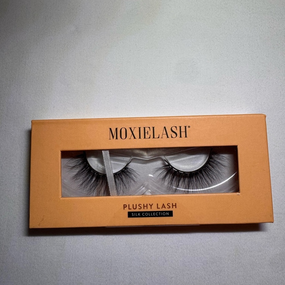 MoxieLash Plushy Lash Silk Collection Magnetic Lashes 10 Magnet - New NIB